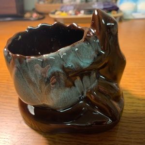 Vintage frog ceramic holder